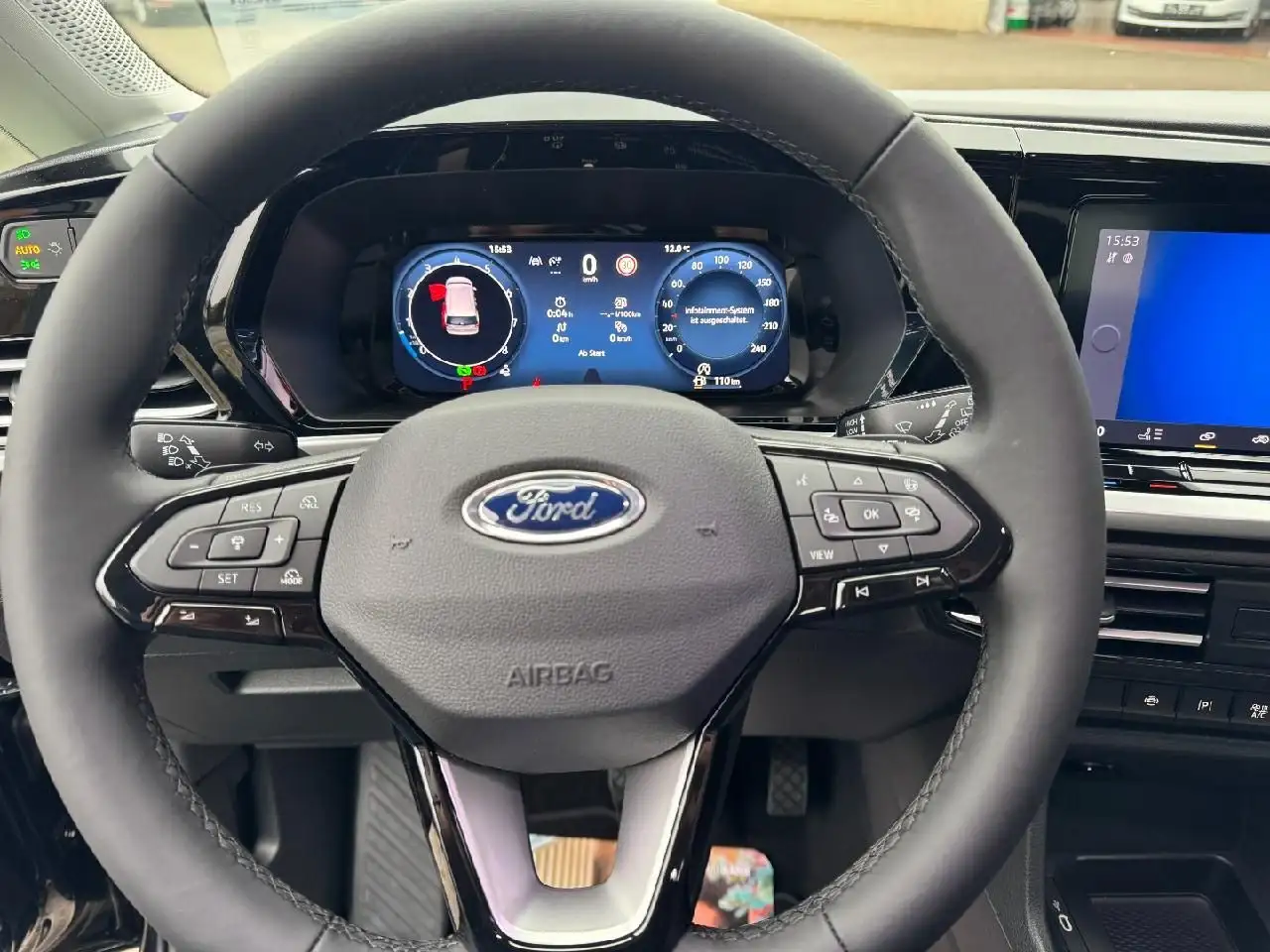 Ford Grand 12
