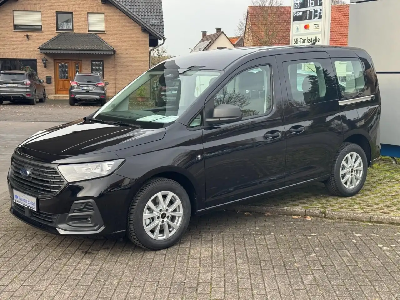Ford Tourneo 3