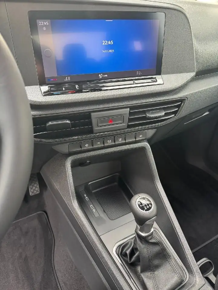Ford Tourneo 11
