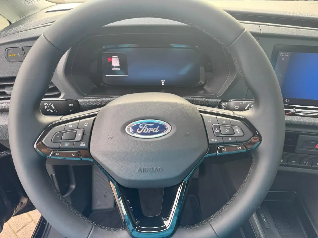 Ford Tourneo 13
