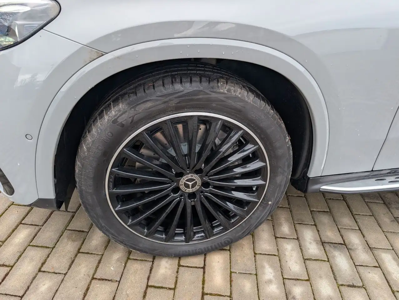 Mercedes-Benz GLC 300 3