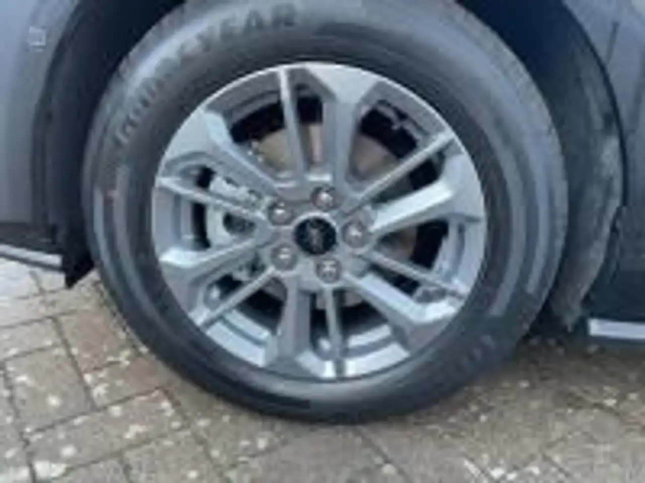 Ford Focus 9