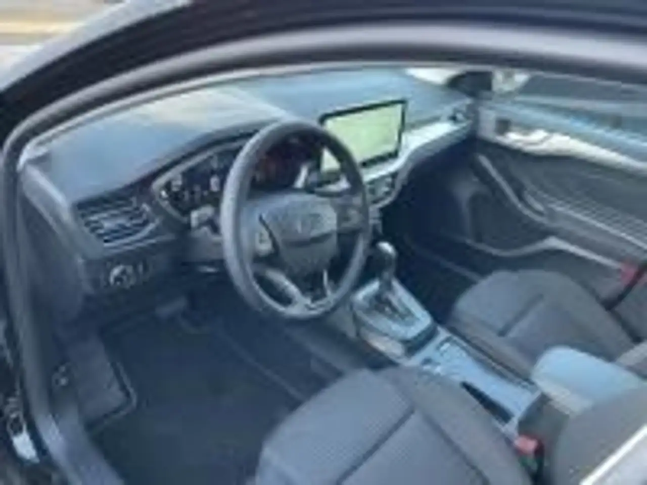 Ford Focus 10