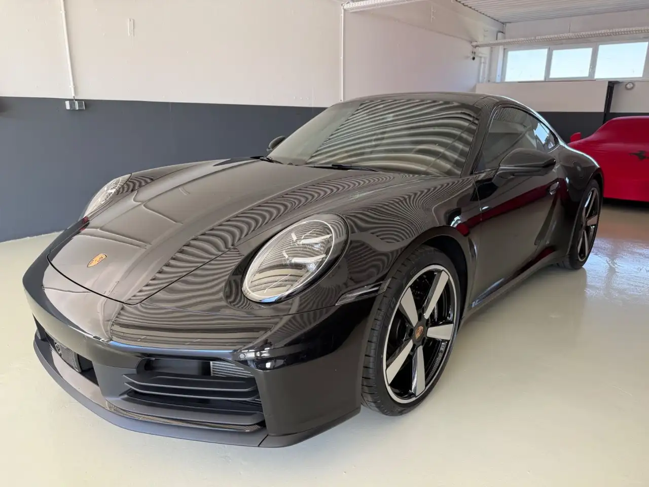 Porsche 992 911 5