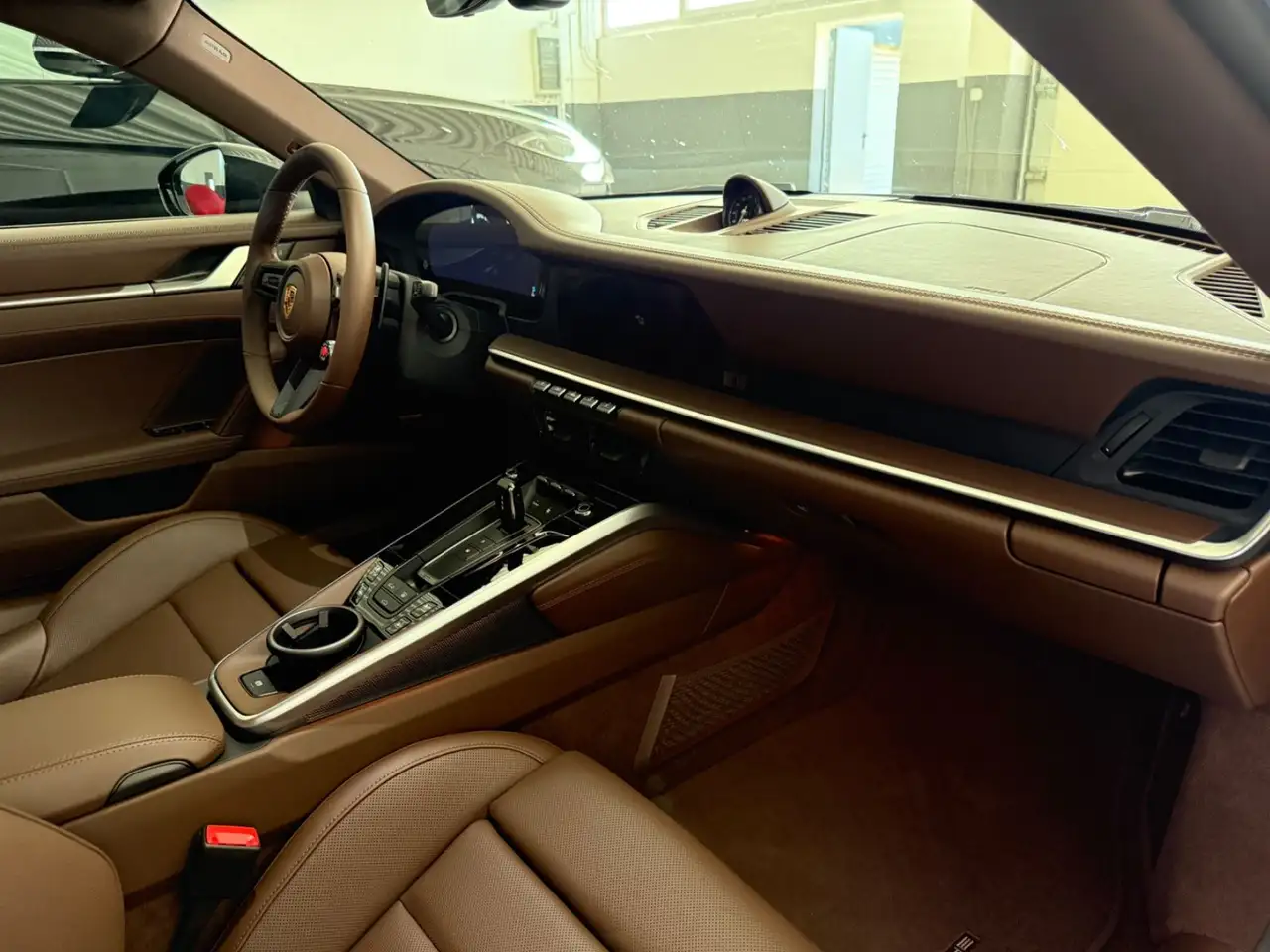 Porsche 992 911 12