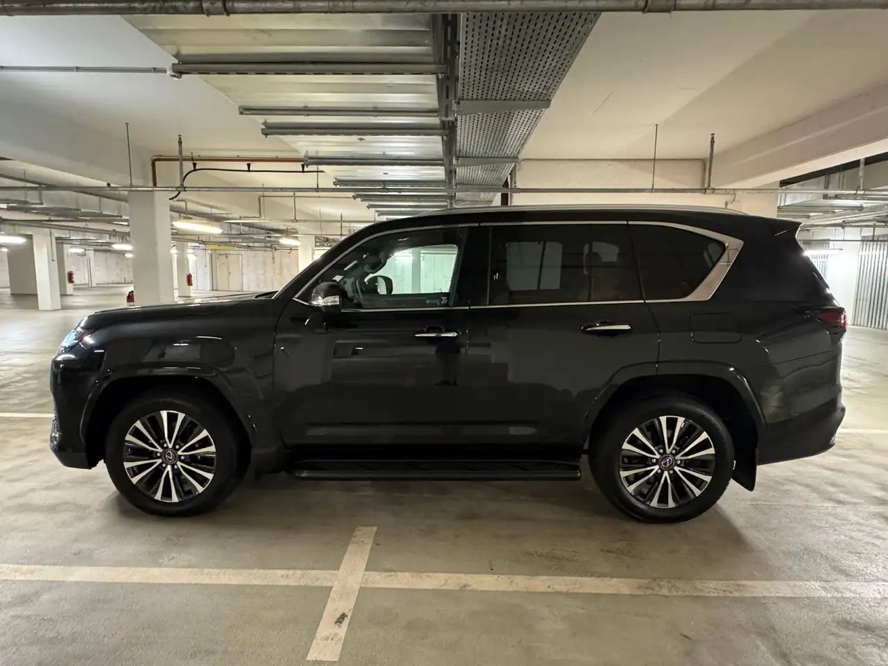 Lexus Inny