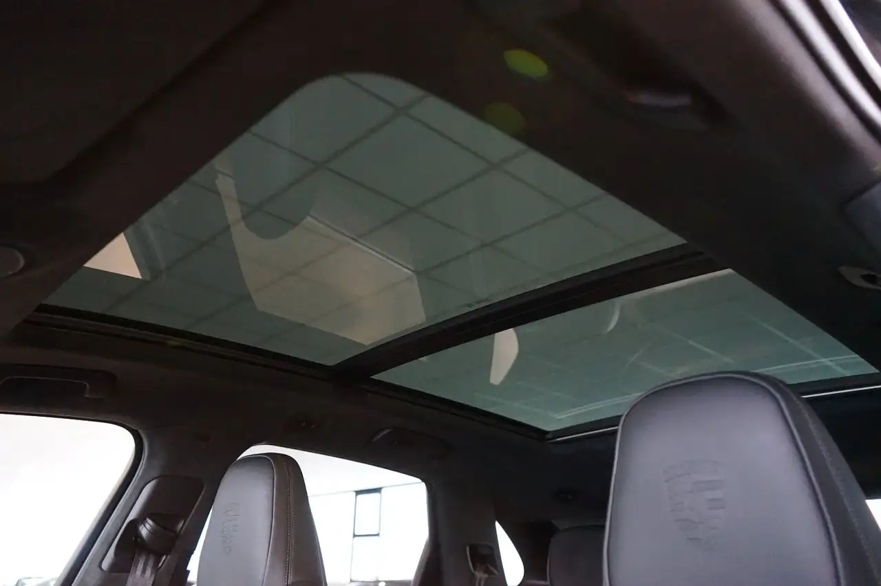 Porsche Cayenne 9
