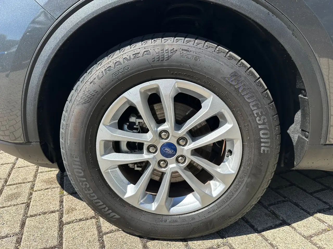 Ford Kuga 9
