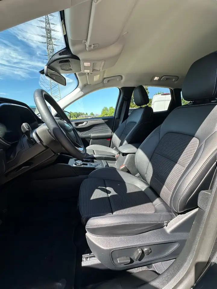 Ford Kuga 10