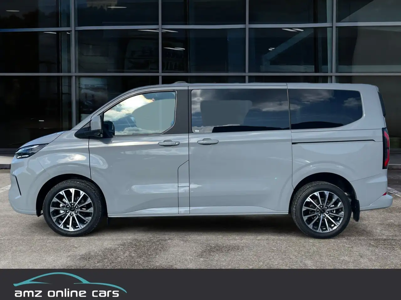 Ford Tourneo 3