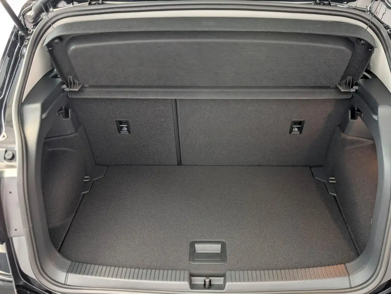 Volkswagen T-Cross 5