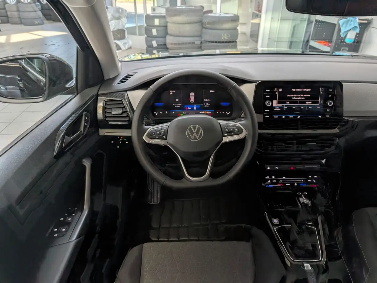 Volkswagen T-Cross 10