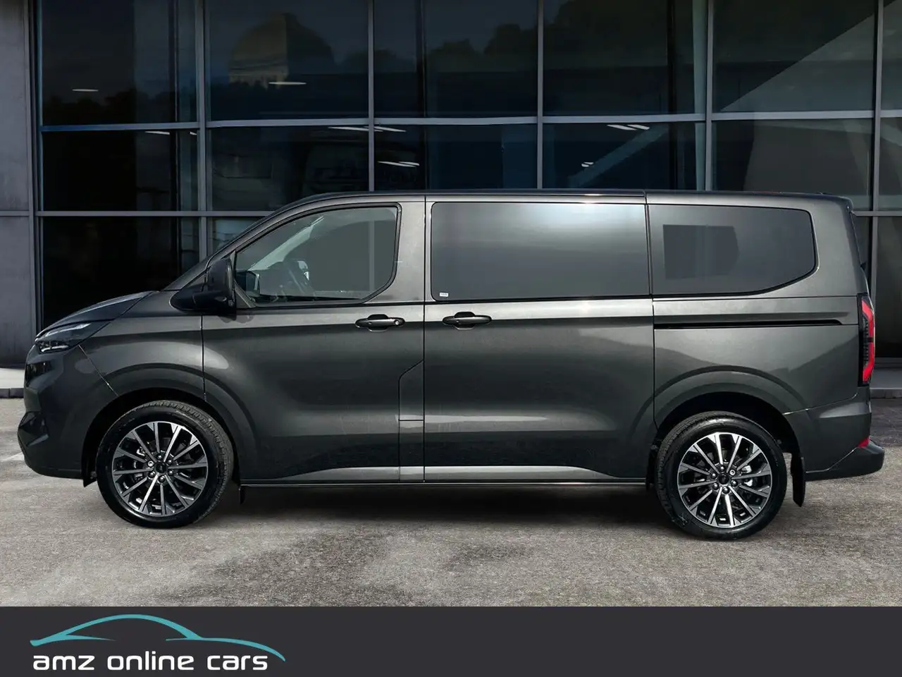 Ford Tourneo 3