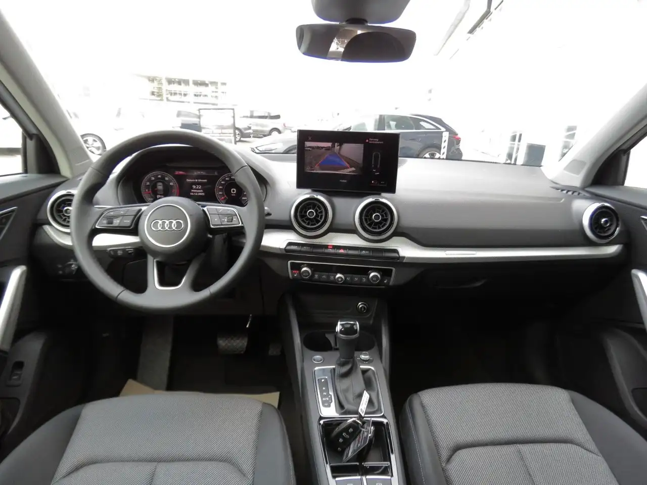 Audi Q2 35 6