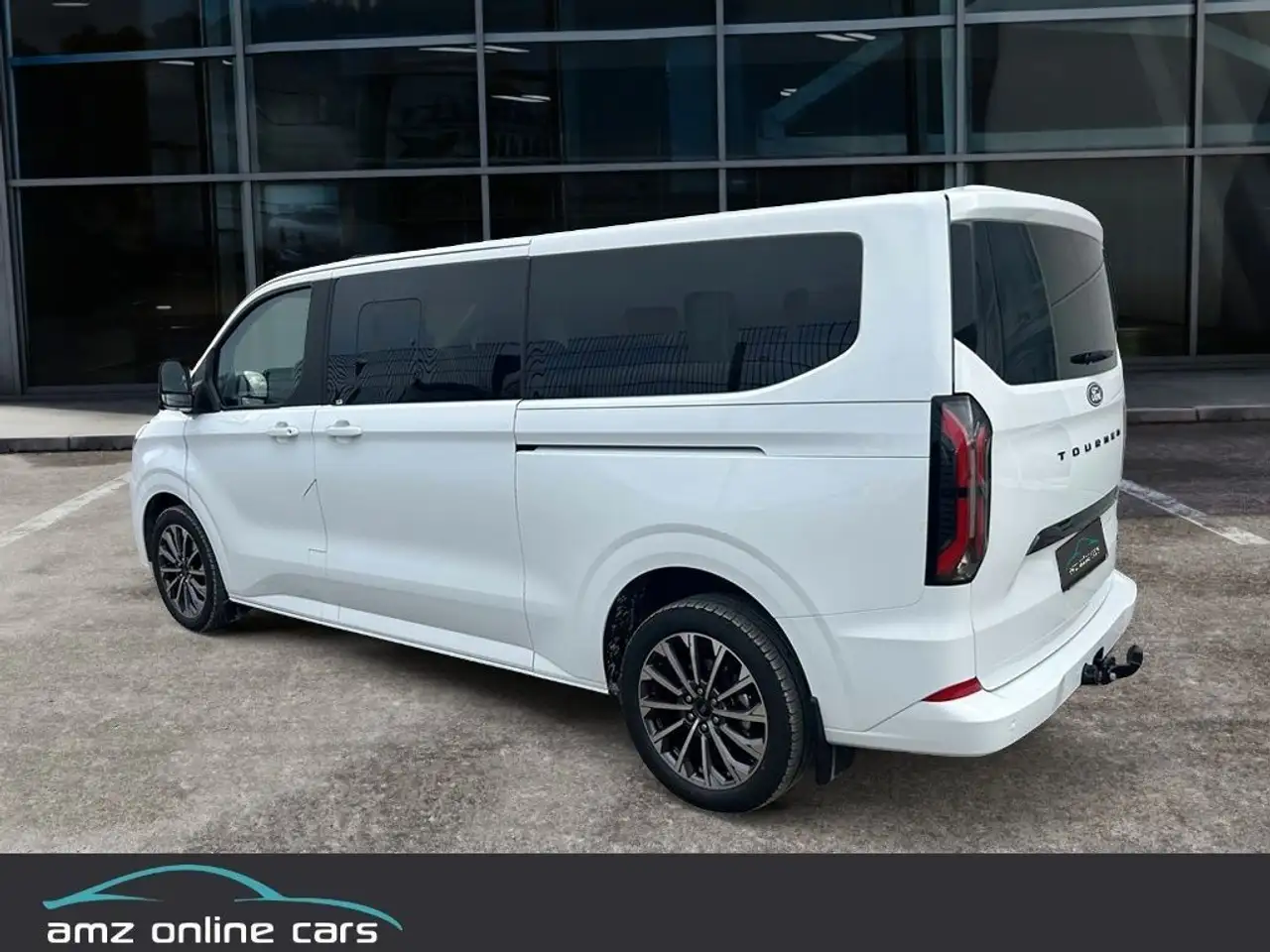 Ford Tourneo 4