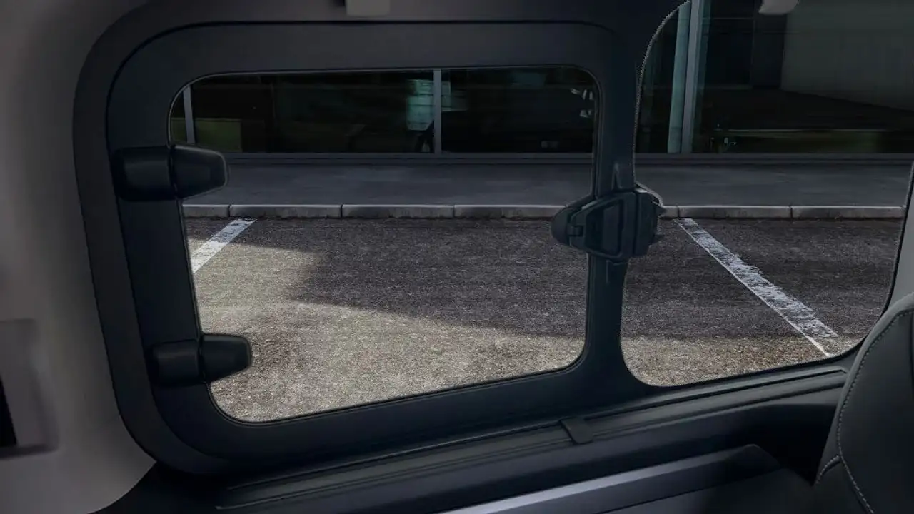 Ford Tourneo 9