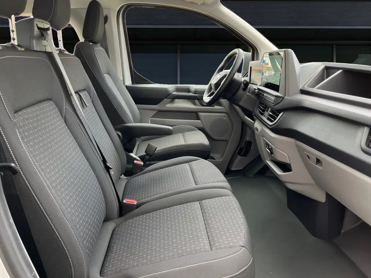 Ford Transit 12