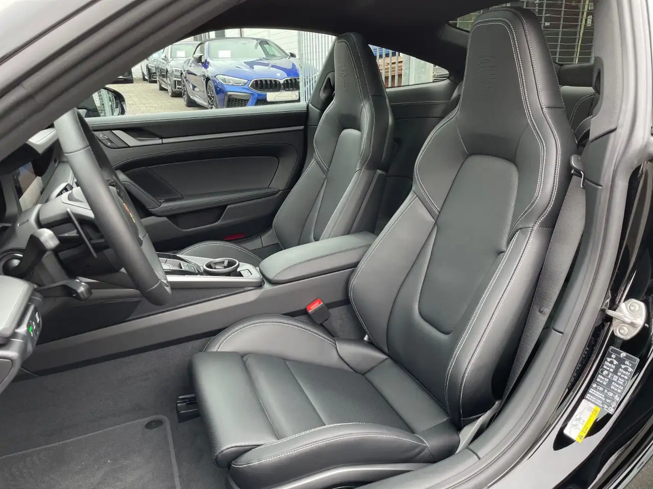 Porsche 992 911 11