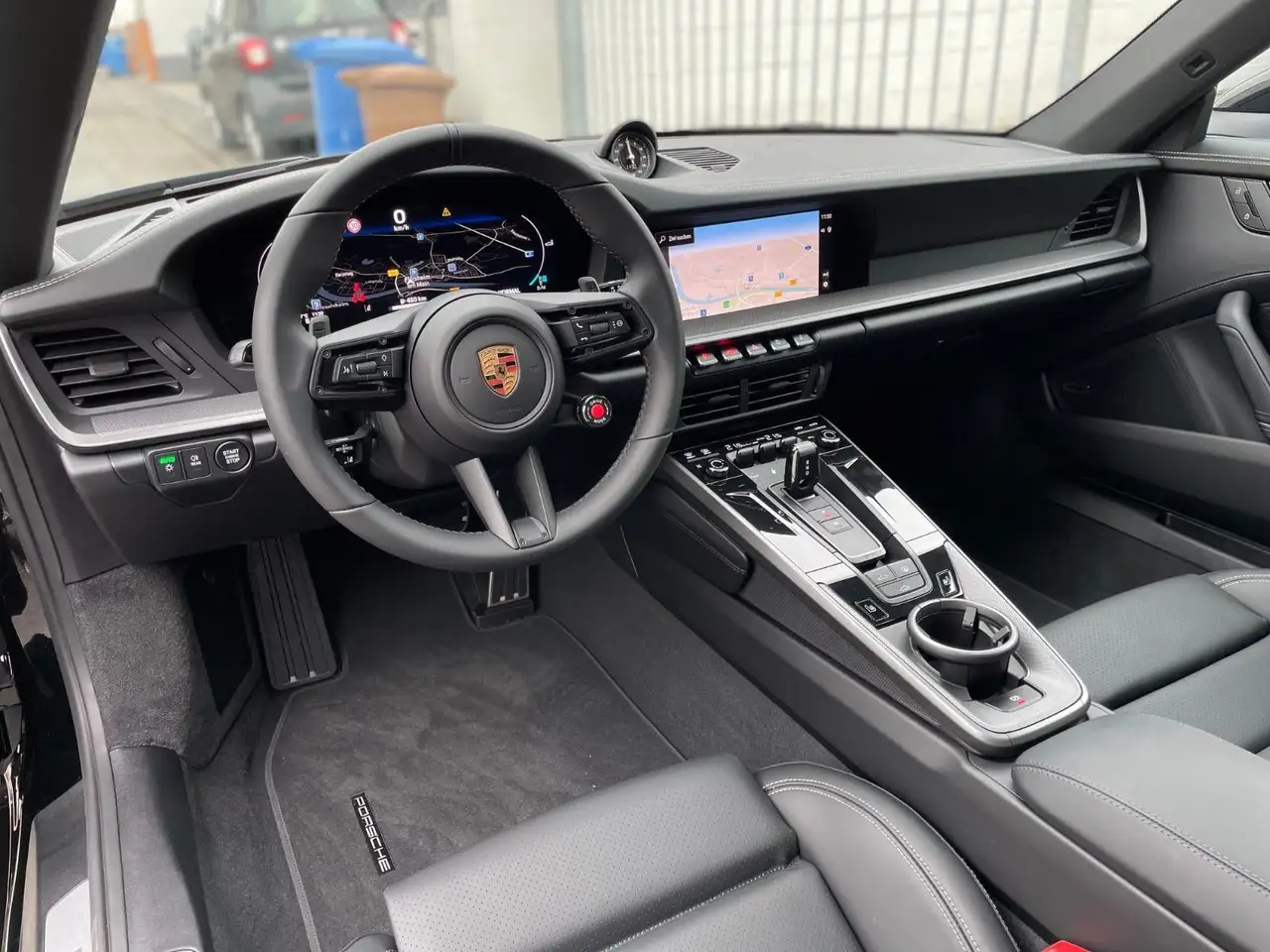 Porsche 992 911 14