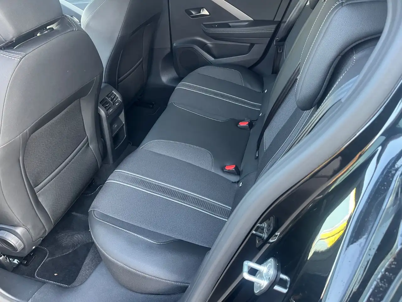 Opel Astra 12
