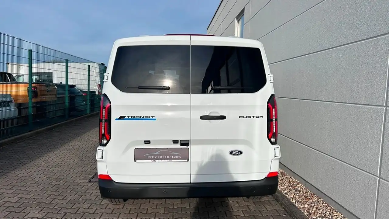 Ford Transit 4