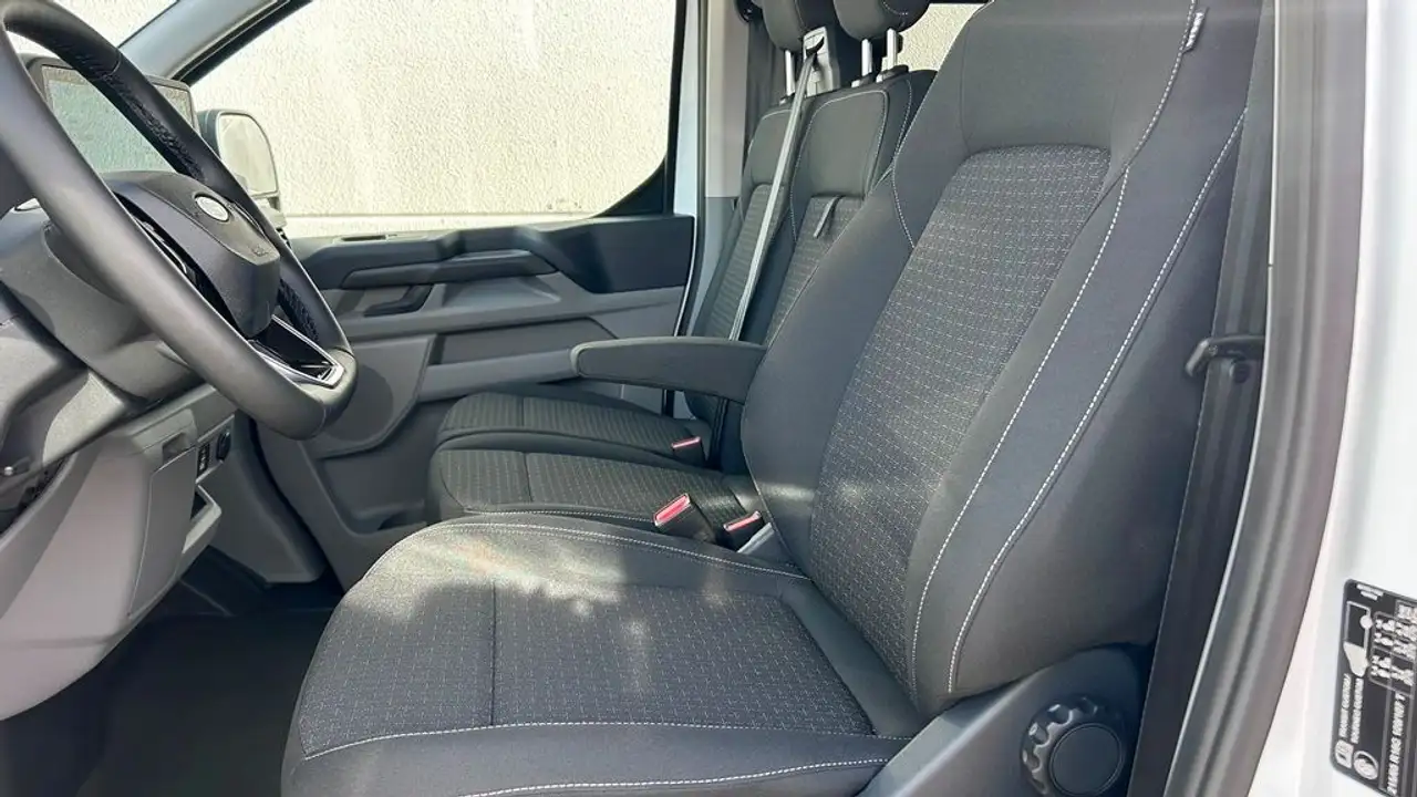 Ford Transit 11