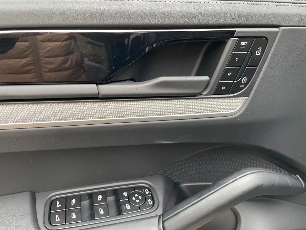 Porsche Cayenne 7