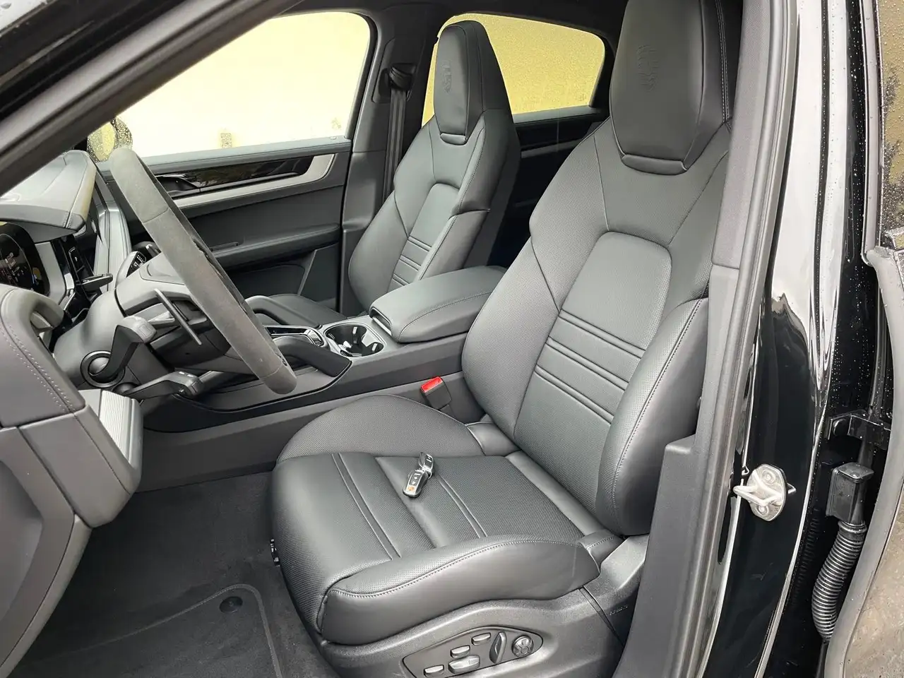 Porsche Cayenne 9