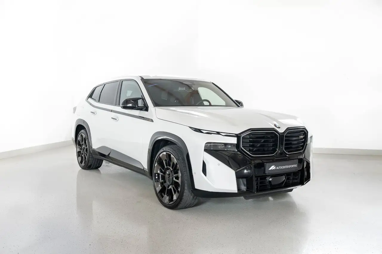 BMW XM