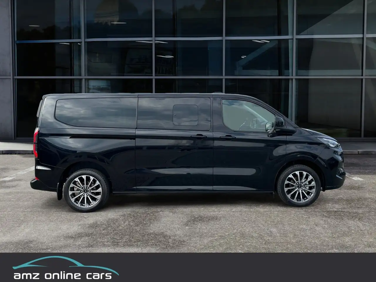 Ford Tourneo 4