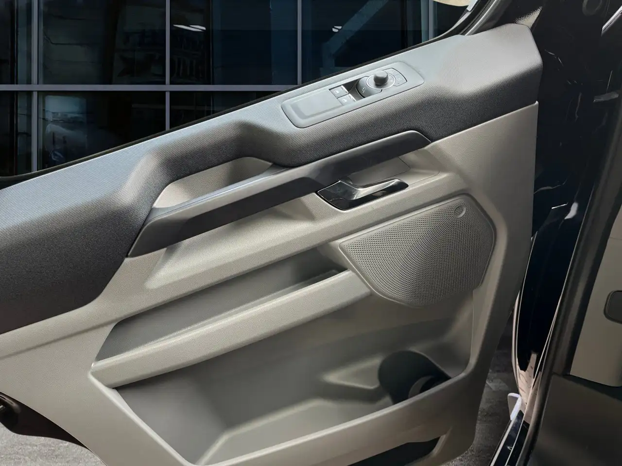 Ford Tourneo 14