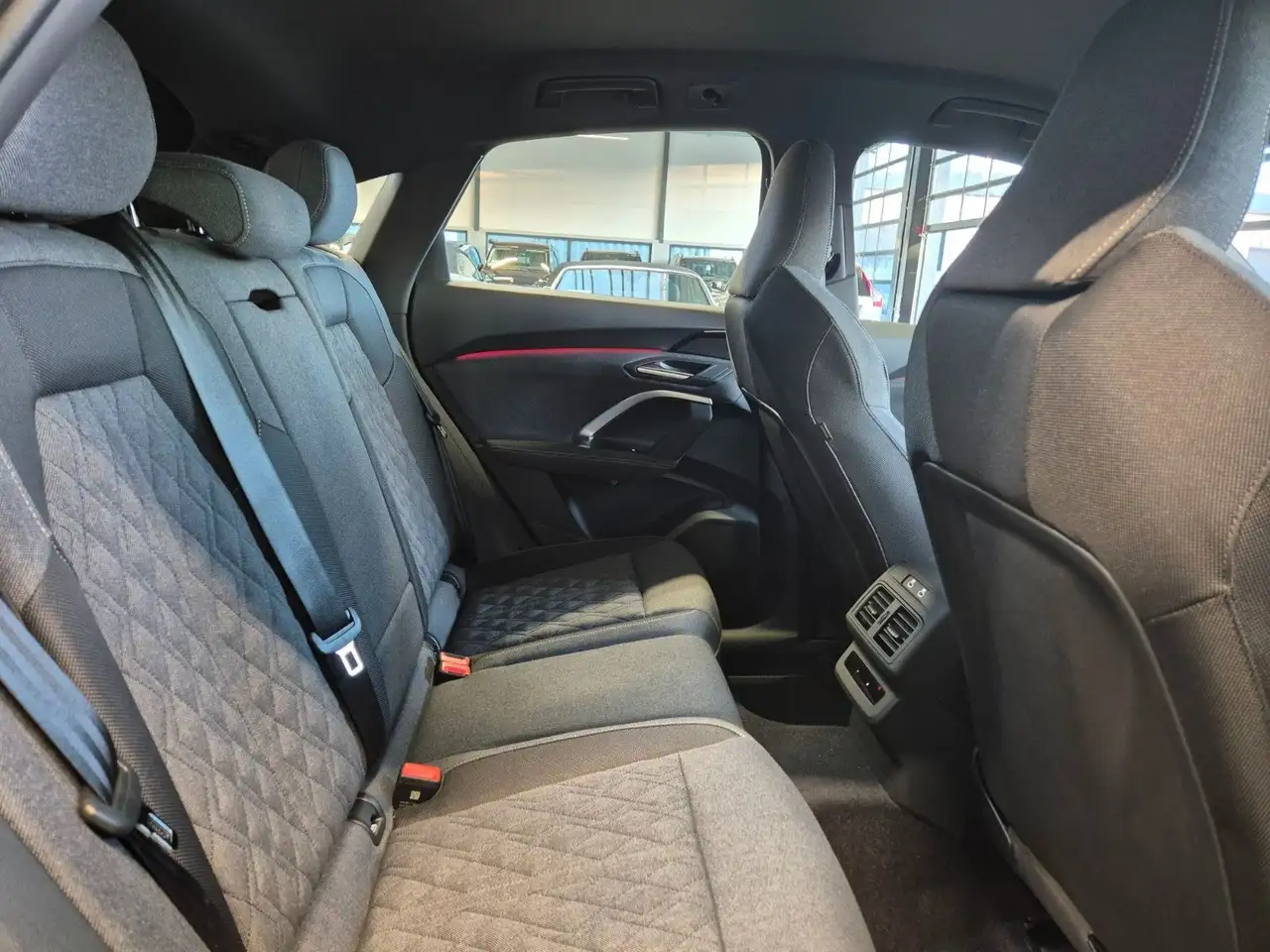 Audi Q5 13