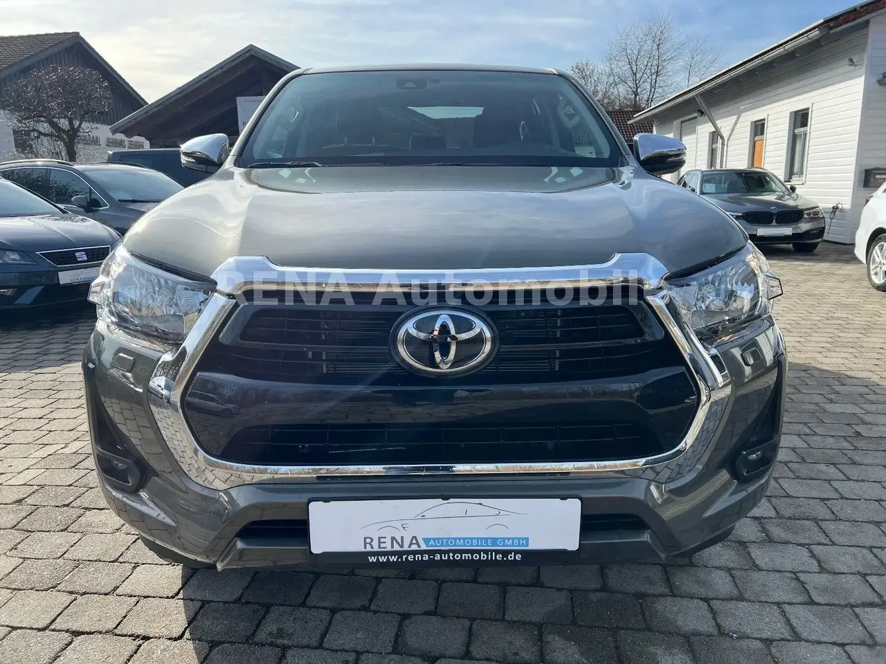 Toyota Hilux 3