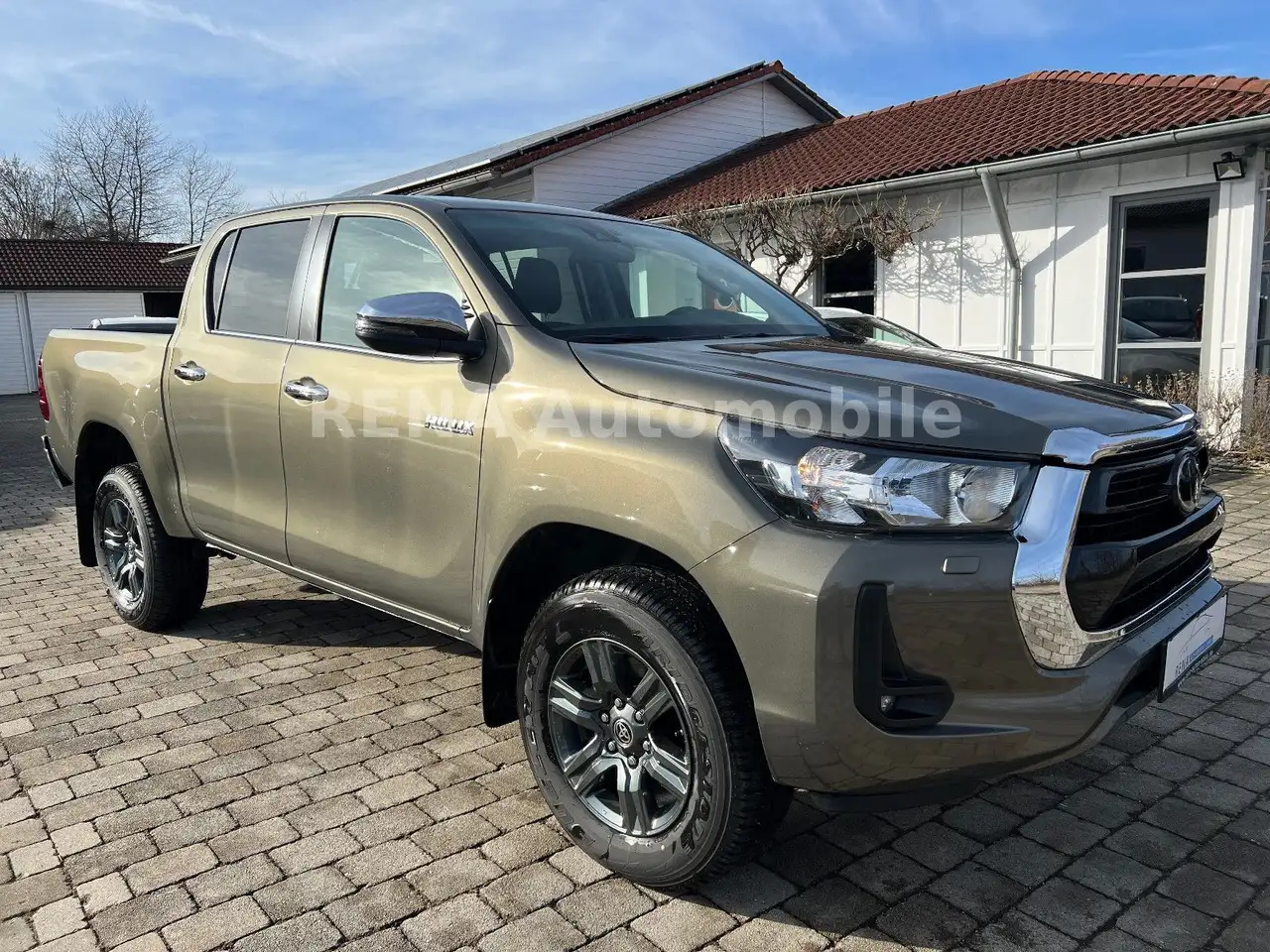 Toyota Hilux 4