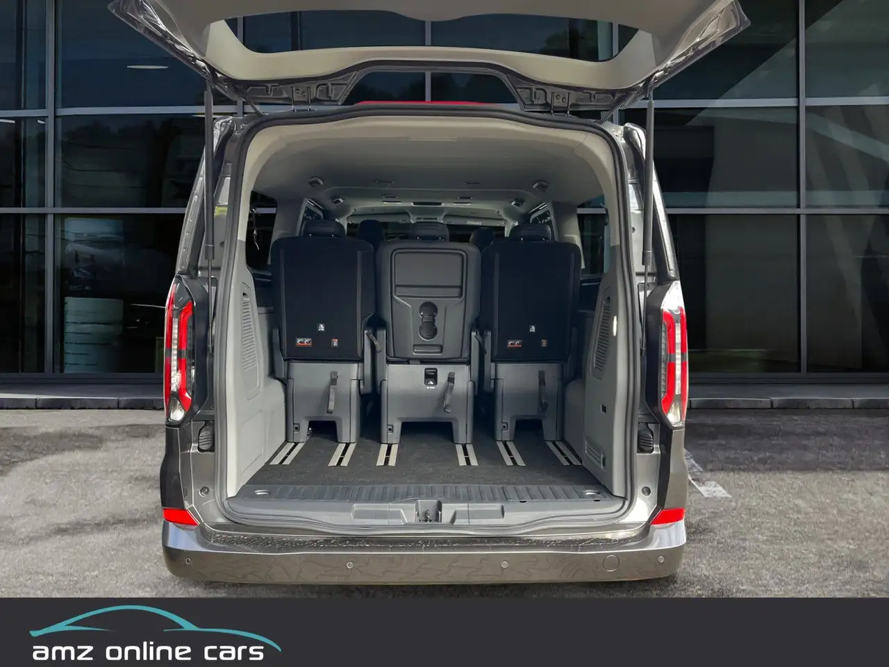 Ford Tourneo 10