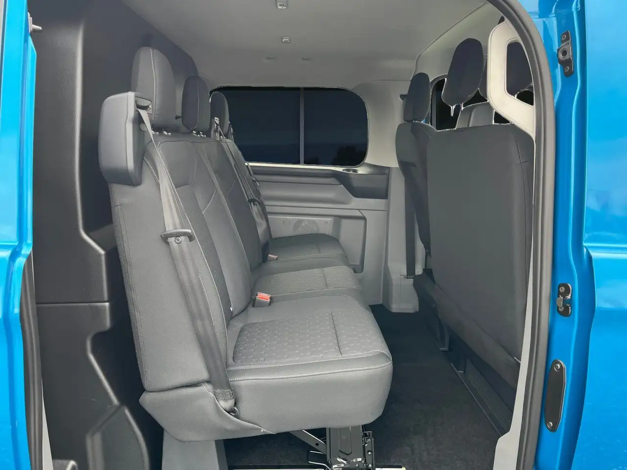 Ford Transit 8
