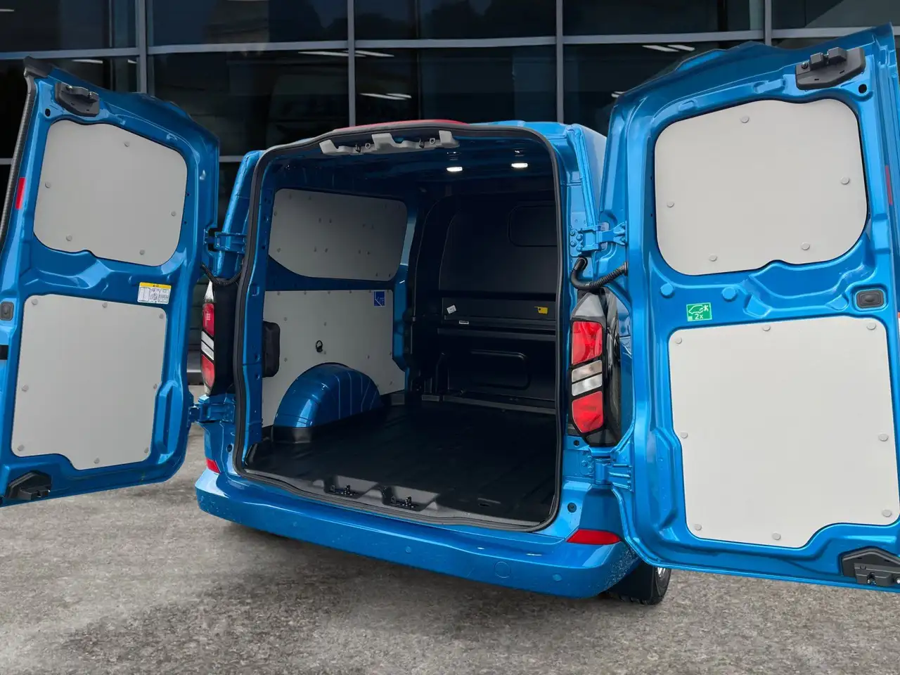 Ford Transit 10