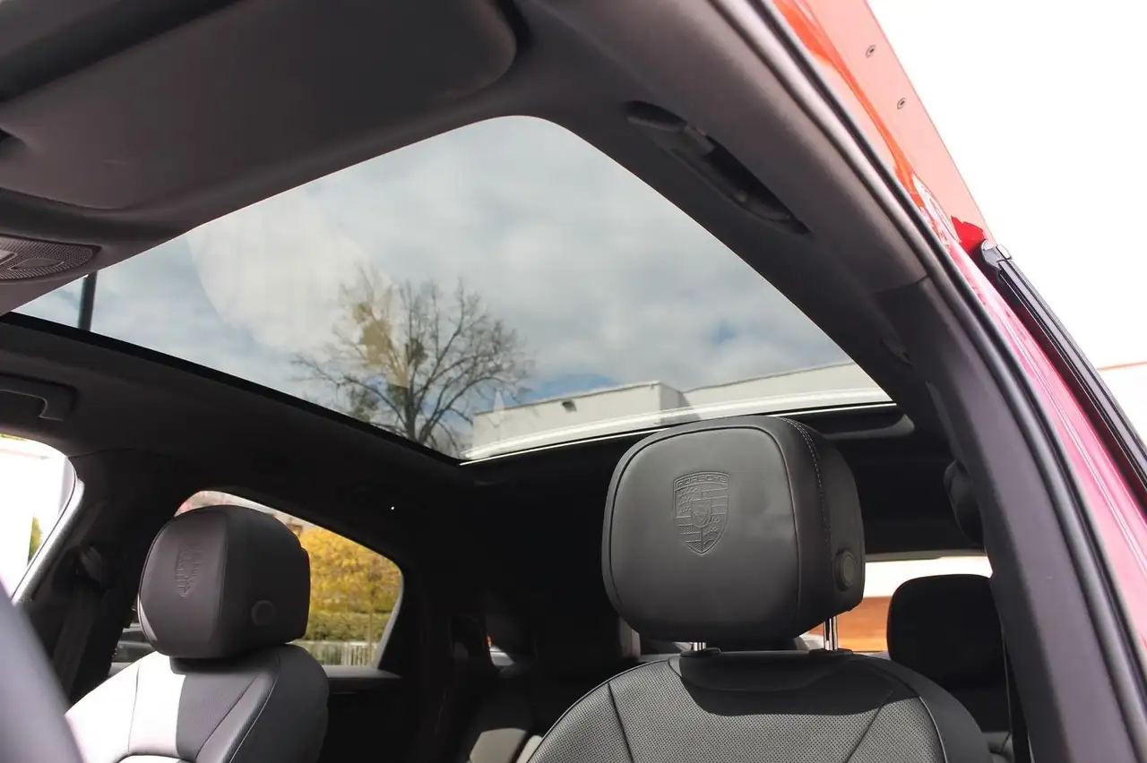 Porsche Cayenne 10