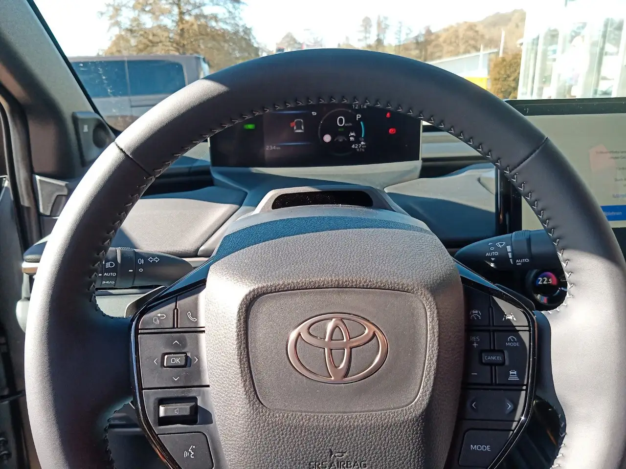 Toyota bZ4X 9