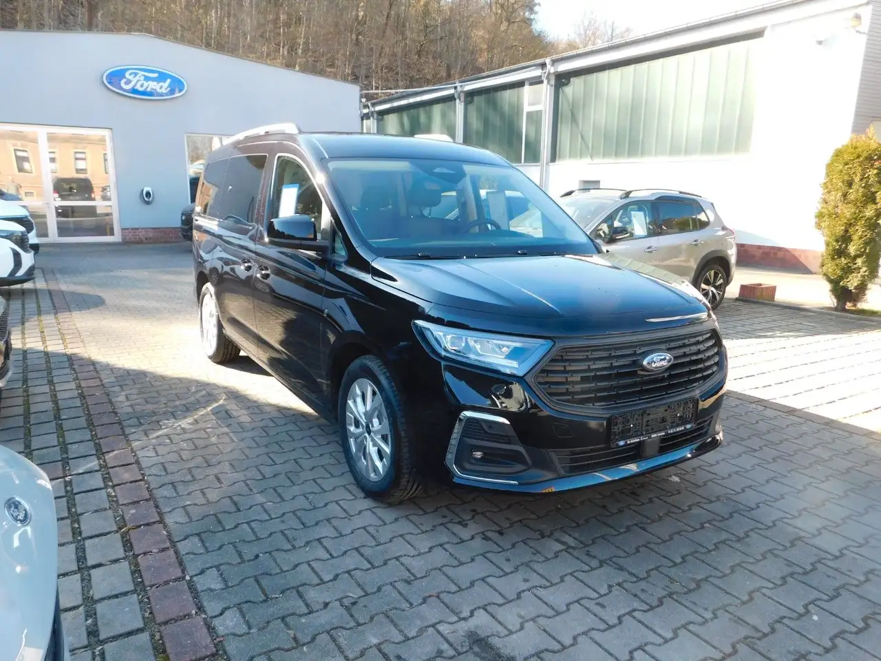 Ford Grand