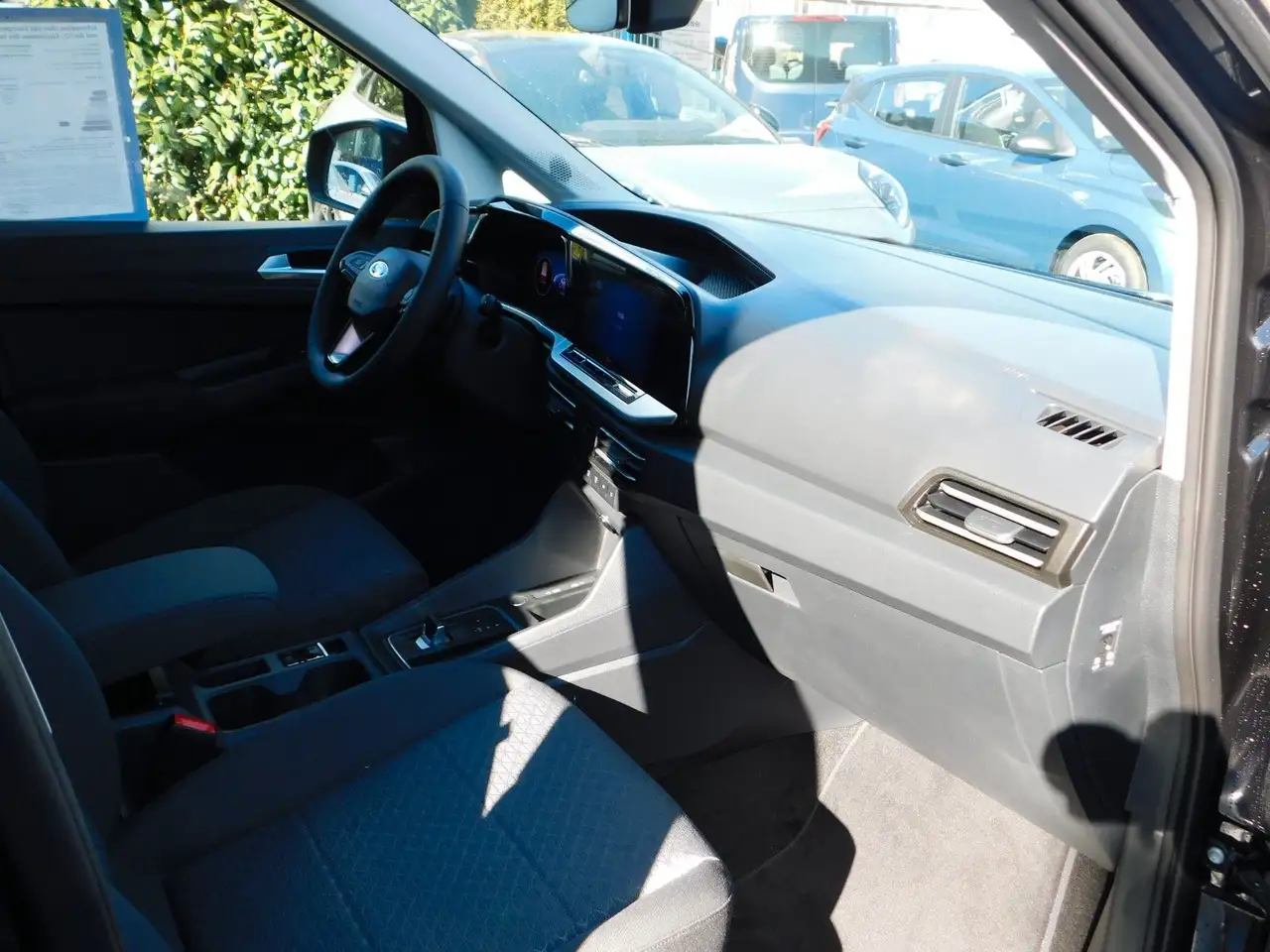Ford Grand 14