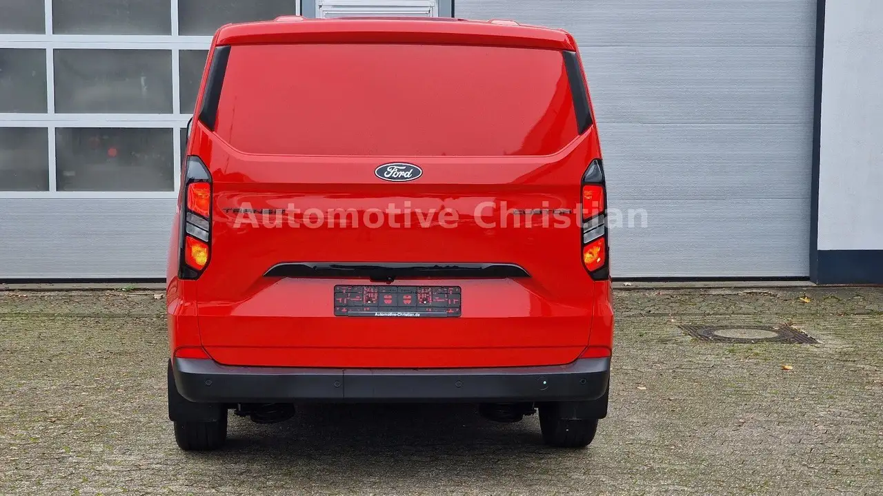 Ford Transit 7