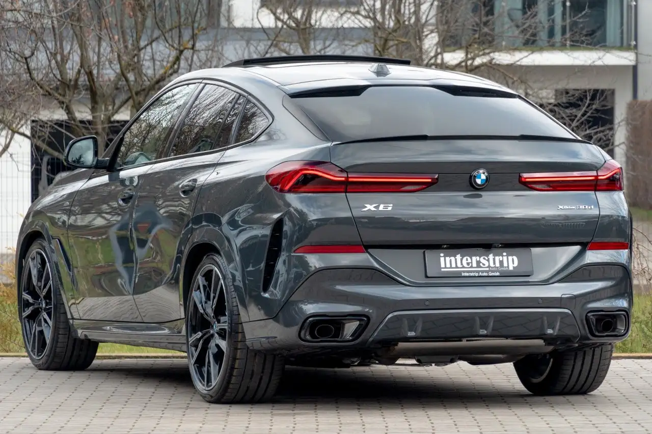 BMW X6 4