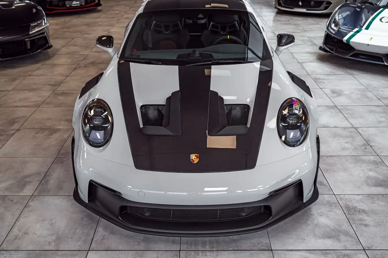 Porsche 992 911 9