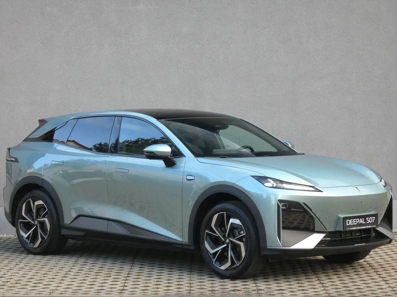 Changan Deepal S07 3