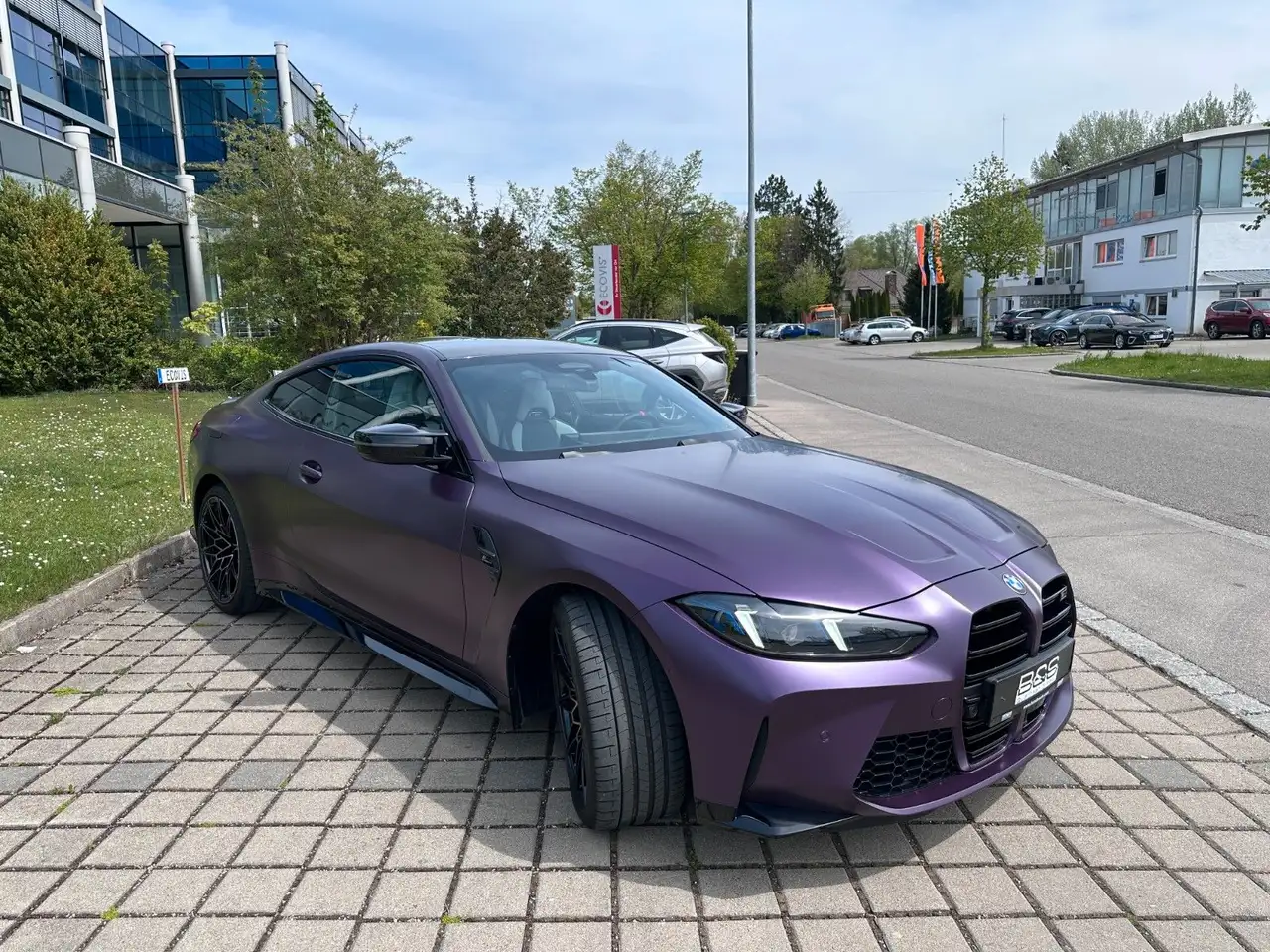 BMW M4 9