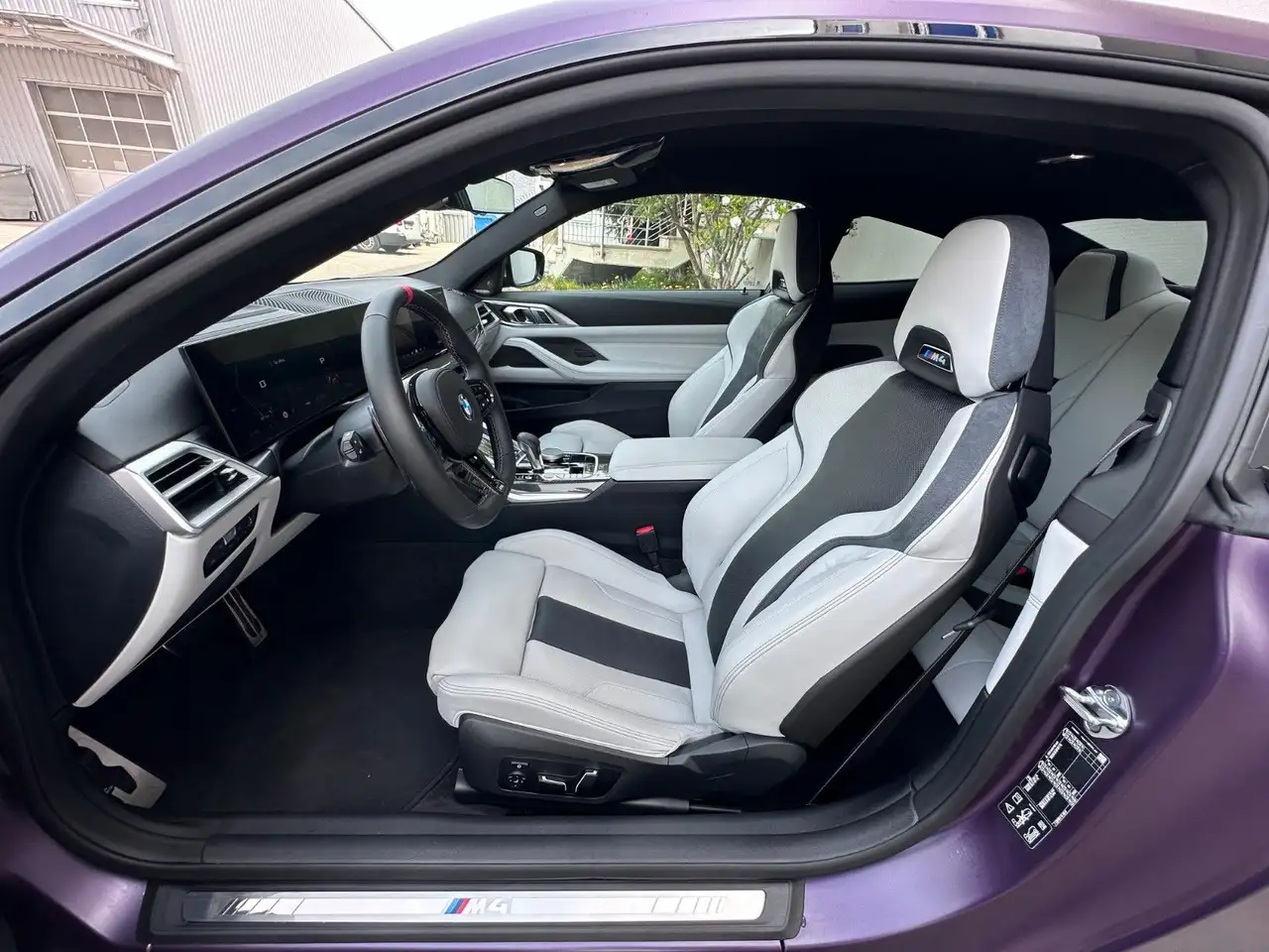 BMW M4 16