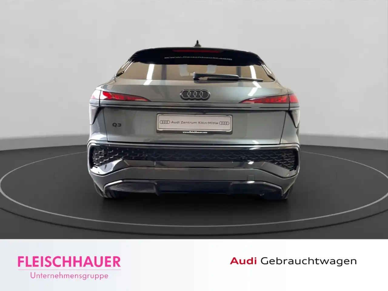 Audi Q3 5