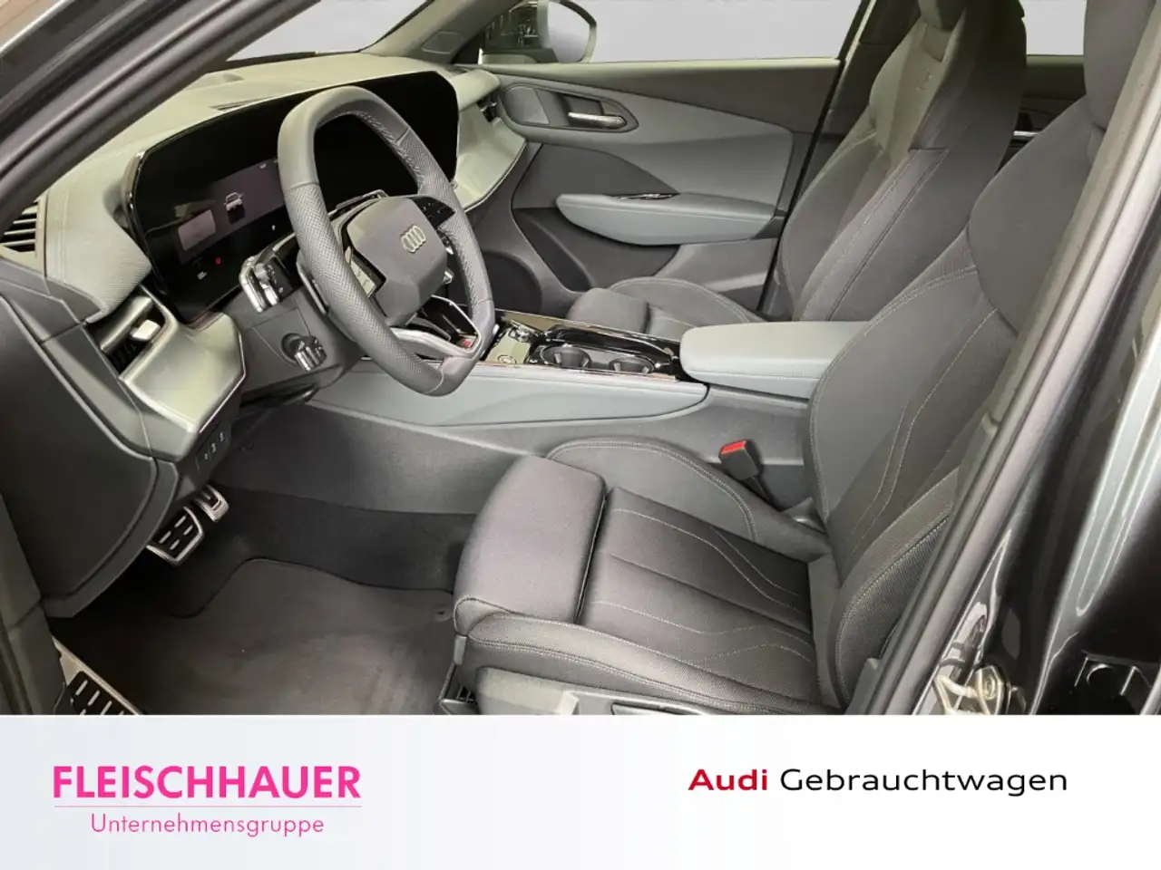 Audi Q3 11
