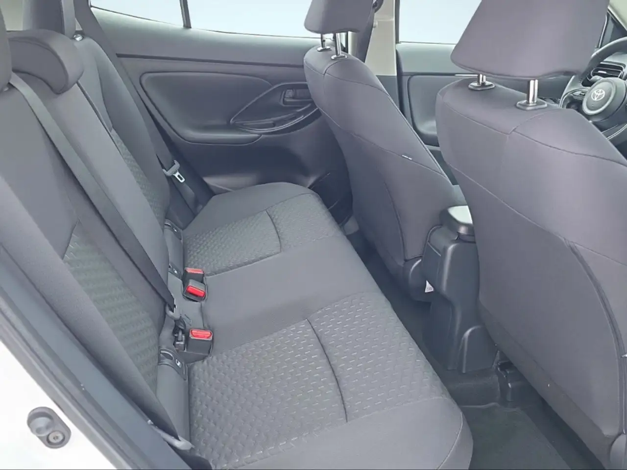 Toyota Yaris 10